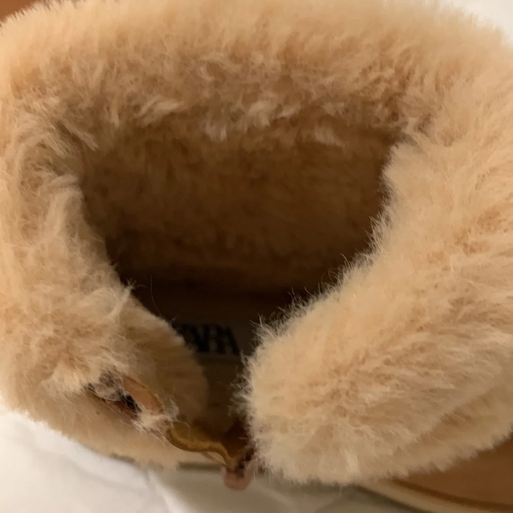 Zara Kids Tan Brown Faux Fur Lined Winter Boots